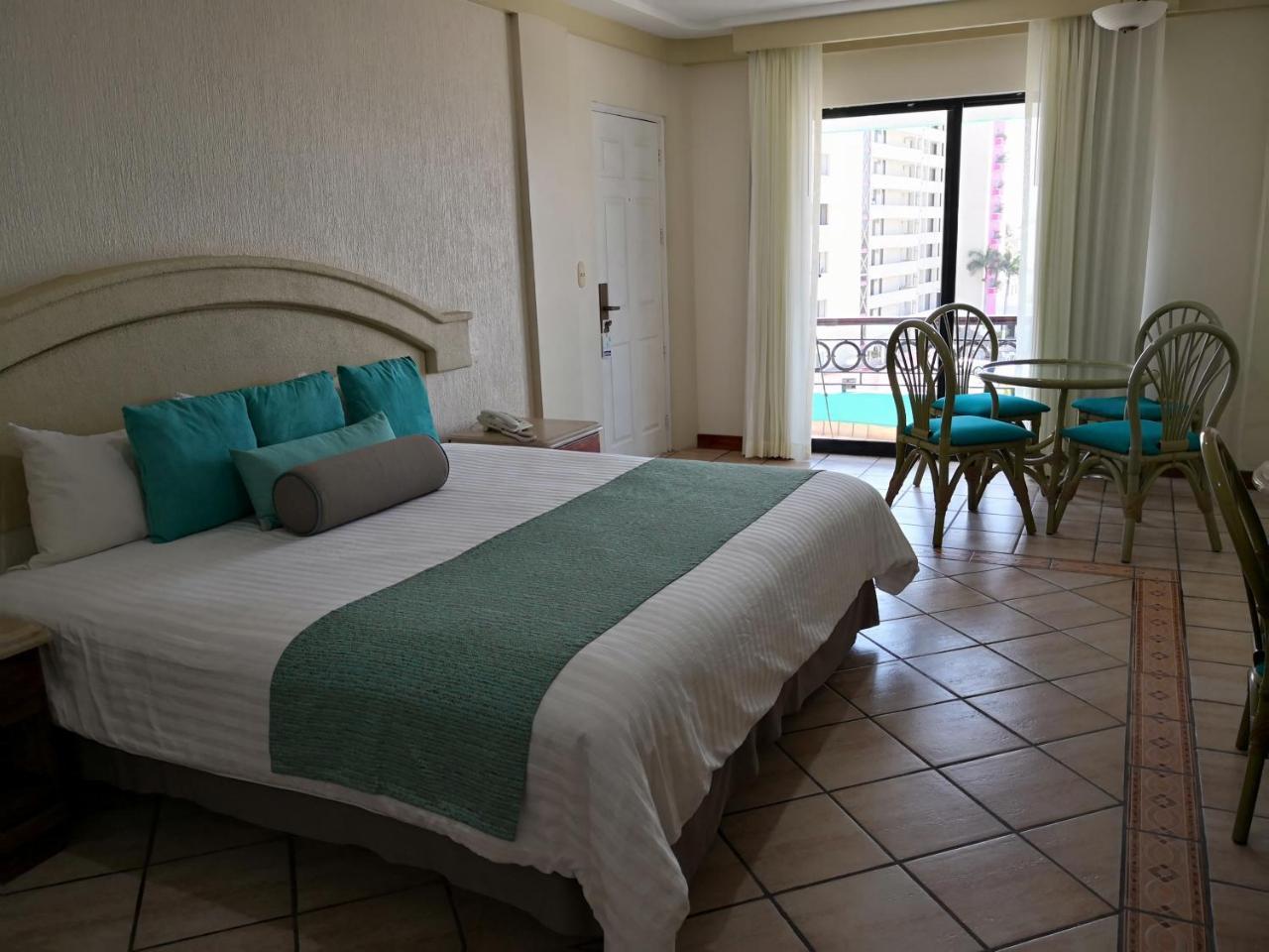 Hotel Playa Marina 马萨特兰 外观 照片